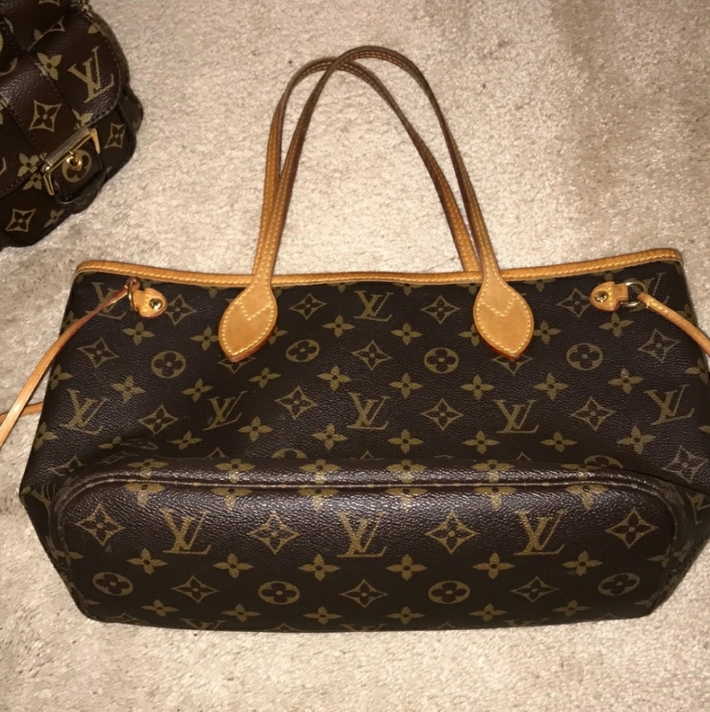 Louis Vuitton Neverfull PM